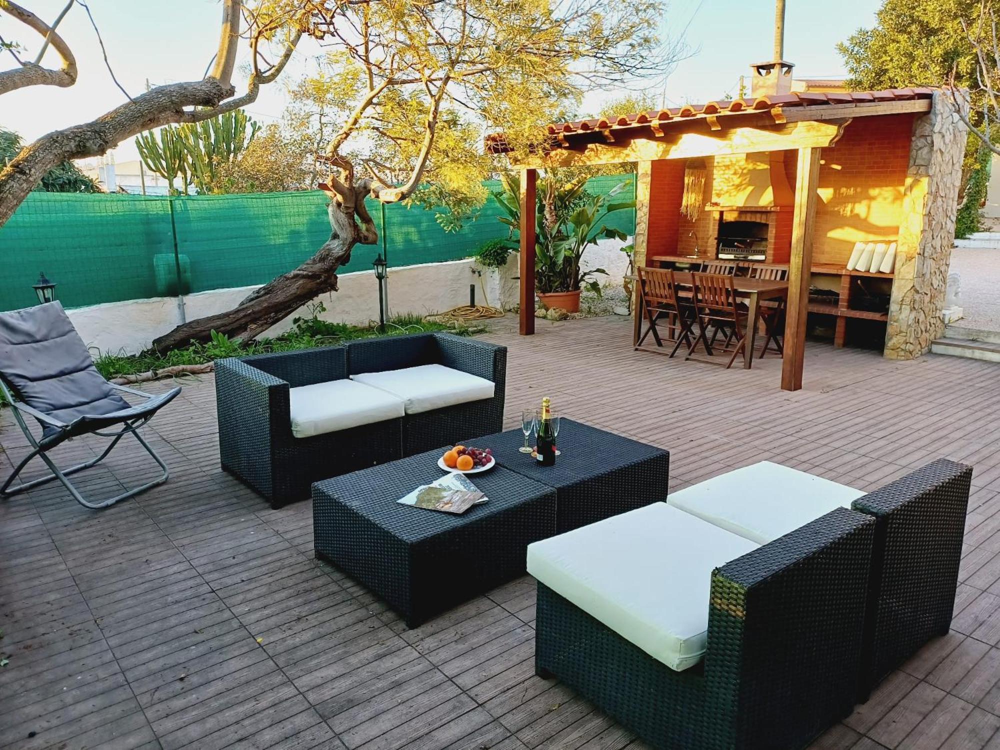 Zeffa Beach House *
