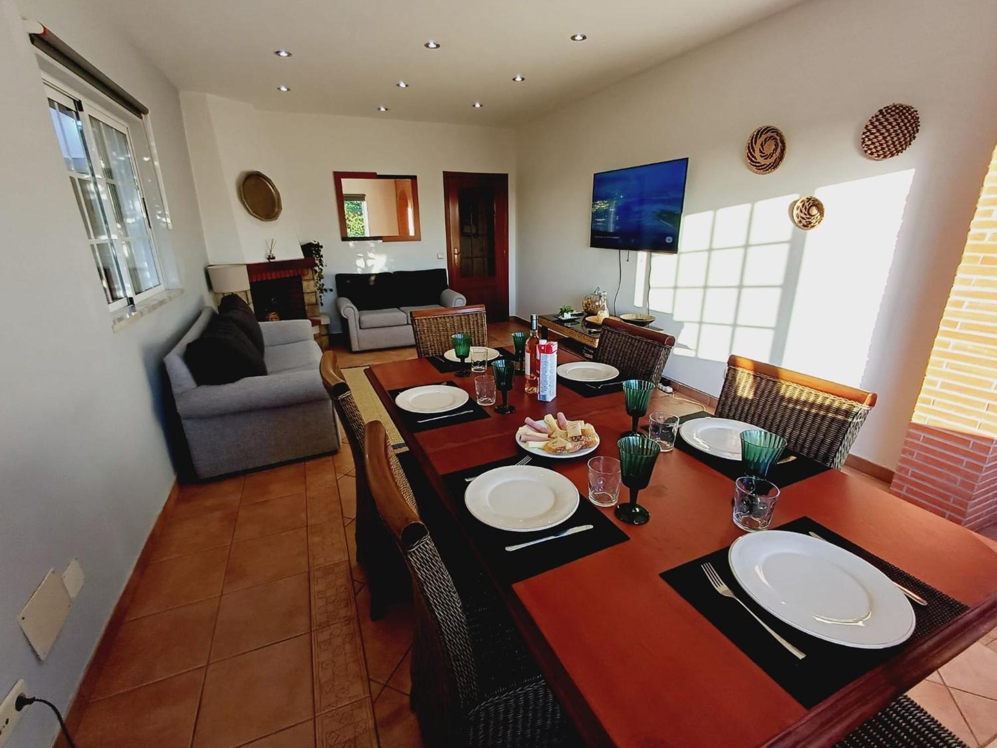 Zeffa Beach House *